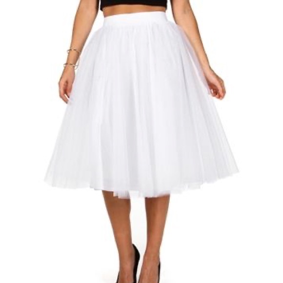 Windsor Dresses & Skirts - 💥WINDSOR | White Tulle Skirt